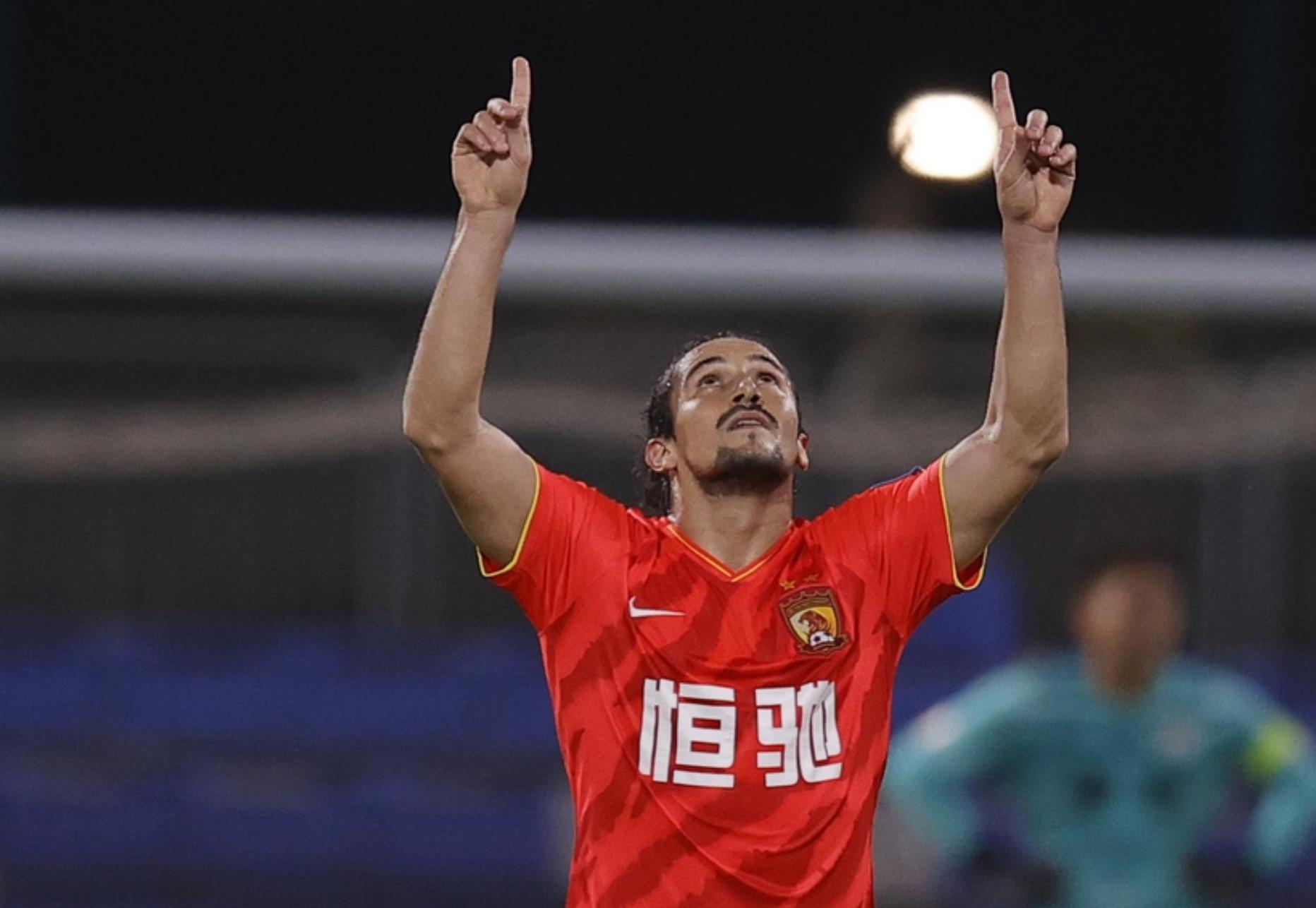 全华班恒大对国安集锦,全华班战胜中超球队