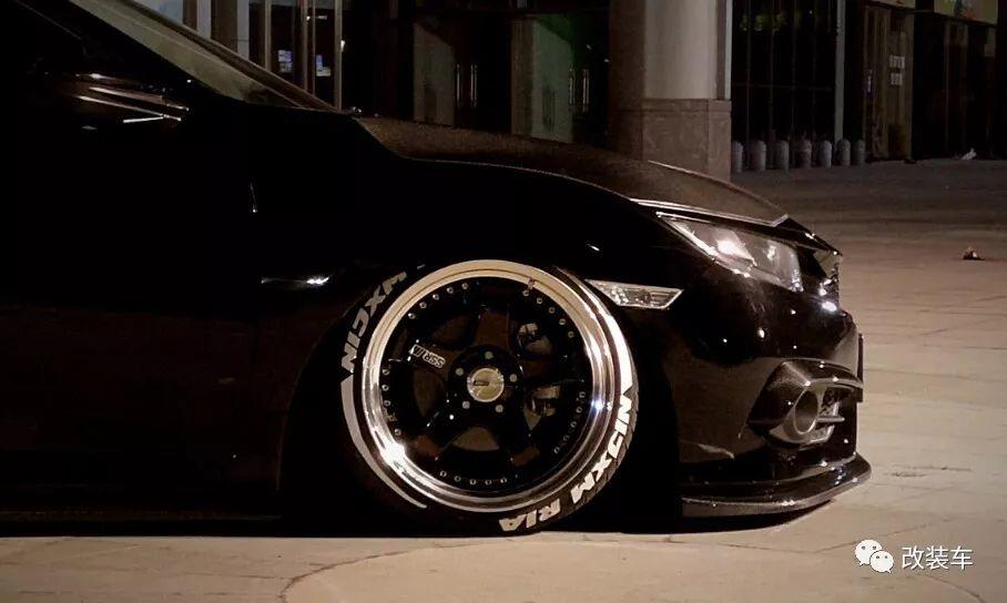 我不再是秒天秒地的10代思域,而是不务正业的手动玩家!