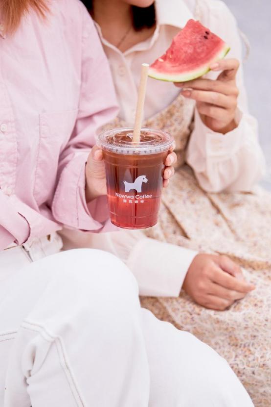 挪瓦咖啡商业模式,nowwa挪瓦咖啡海宁万朵城店