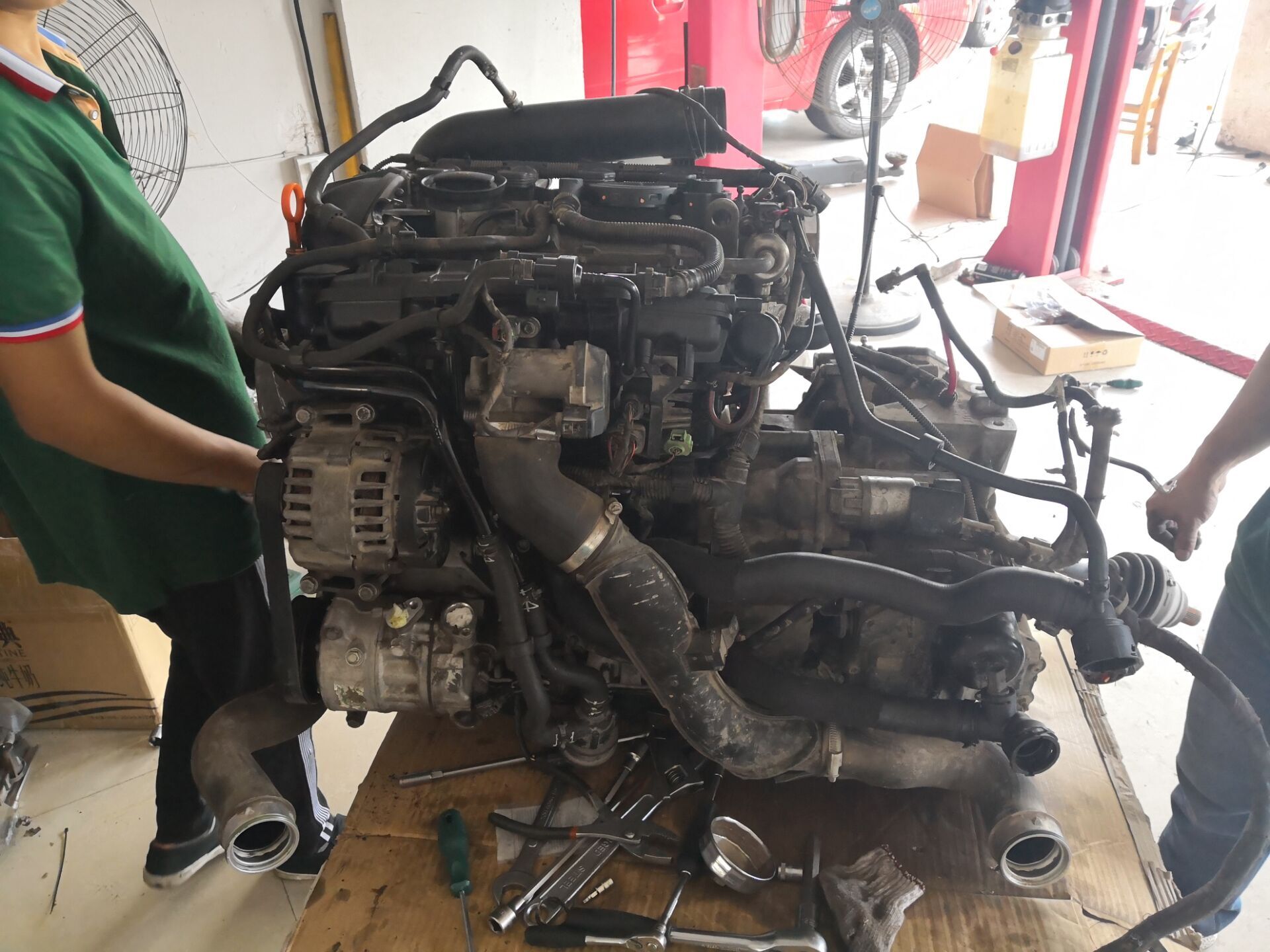 新帕萨特ea888大修多少钱,大众帕萨特ea888烧机油能修好吗