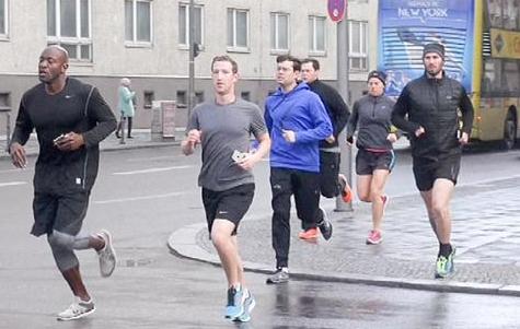 扎克伯格哈佛辍学创Facebook，捐出99%财富，成功秘籍是啥？