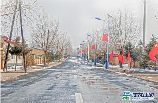 贫困村扶贫修路带来新希望,修好致富路助力乡村振兴