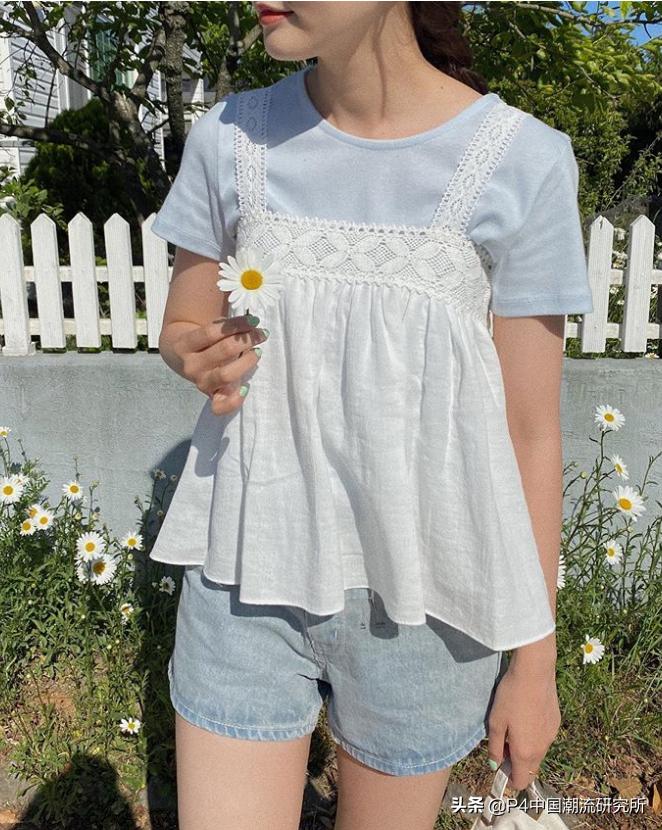 牛仔短裤怎么穿才好看,牛仔短裤就要穿这样的舒适又显瘦