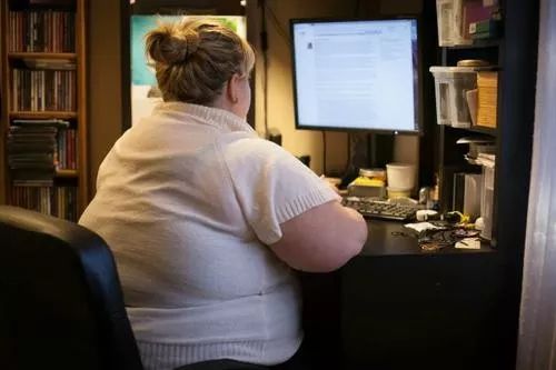 白领久坐危害大，最简单的解决方案