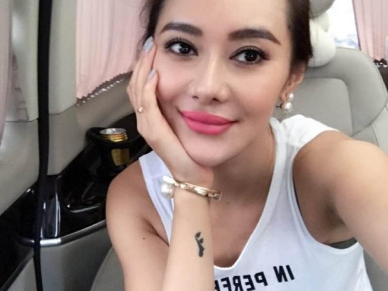 爱戴身材照,爱戴时尚写真集