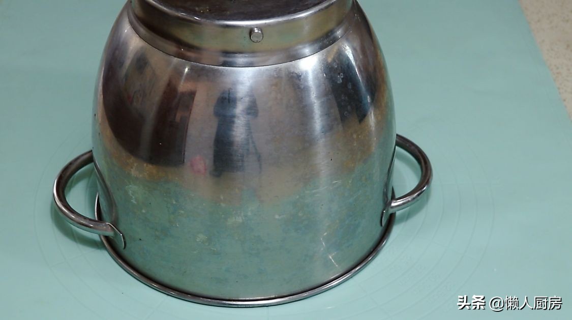 20元一个三明治,20元一片的吐司面包