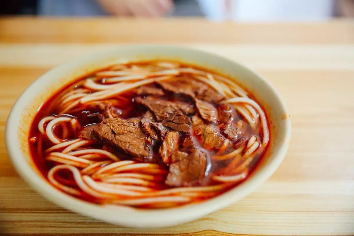 武汉牛肉粉面,武汉哪家牛肉粉面好吃汤好喝