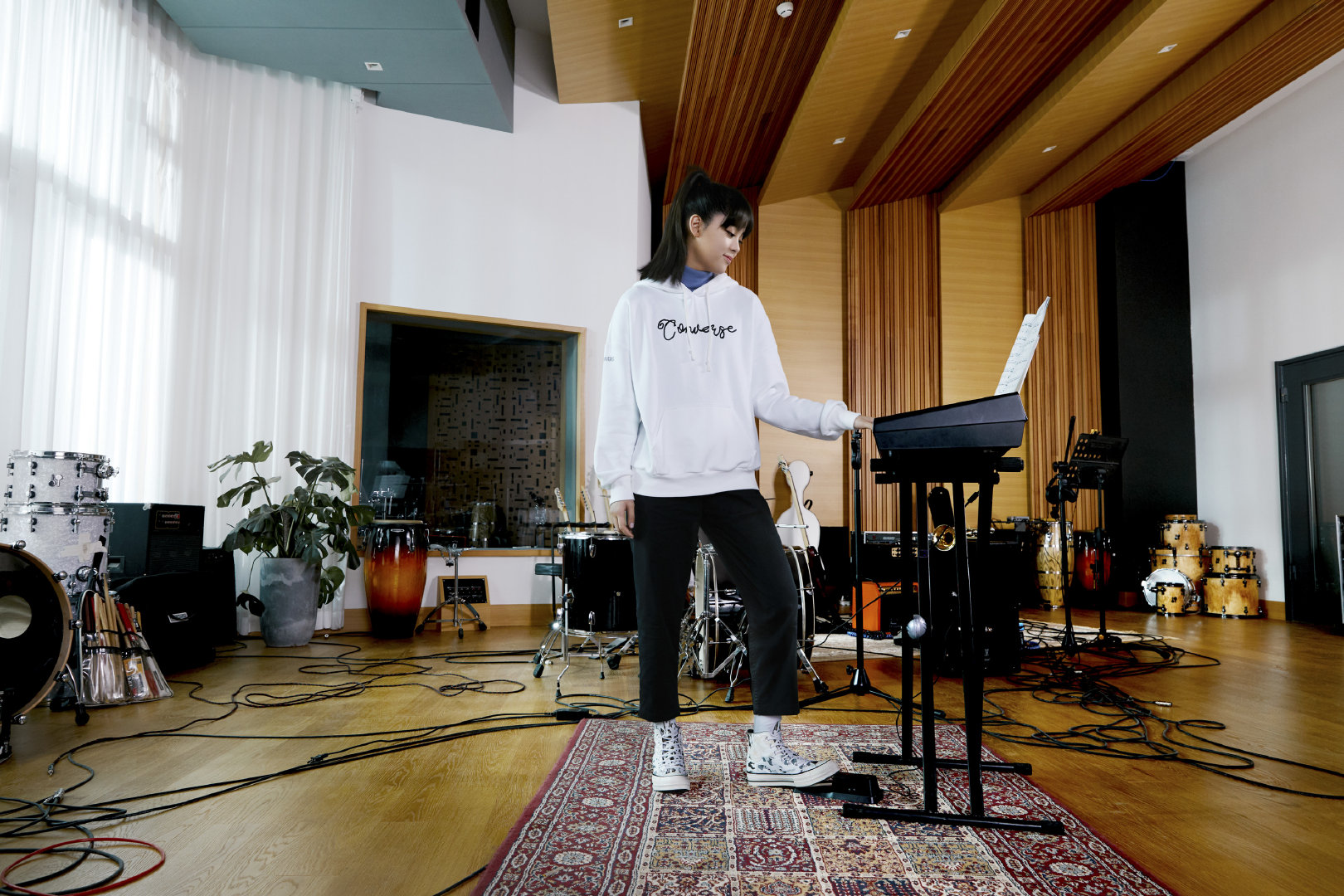 欧阳娜娜经典款匡威,谁不想成为欧阳娜娜