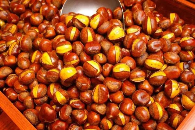 保存板栗一年不坏的办法,保存板栗要煮下水吗