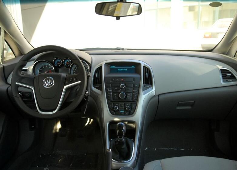 1.6t别克英朗gt测评,22款别克英朗gt评测