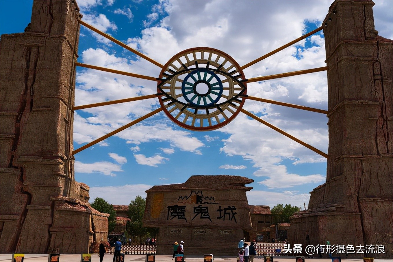 南北疆30天自驾深度游攻略,西行新疆