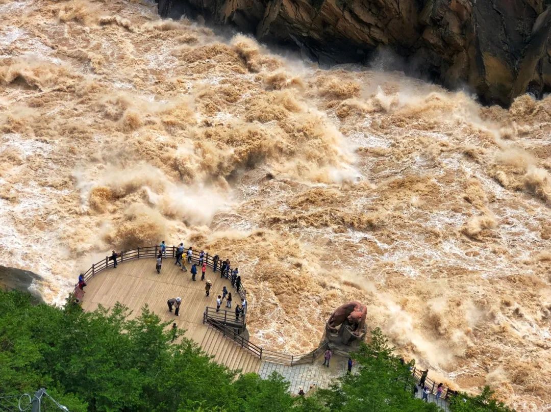 丽江是一个让人念念不忘的地方,丽江一个充满诗情画意的地方