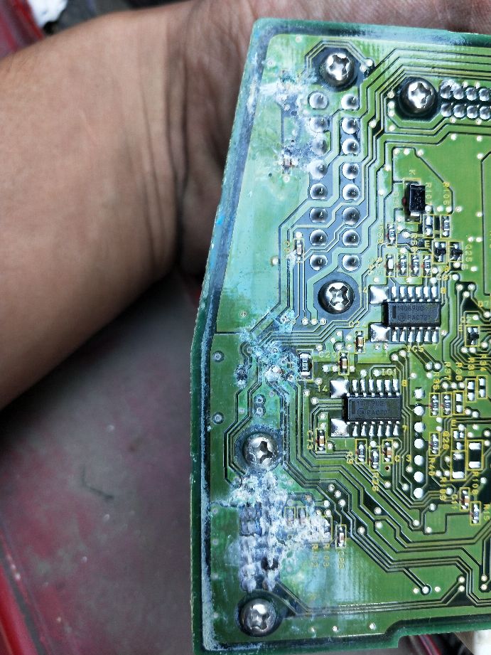 马自达cx4遥控器可以开锁不能上锁,05款马自达6自动落锁功能如何开启