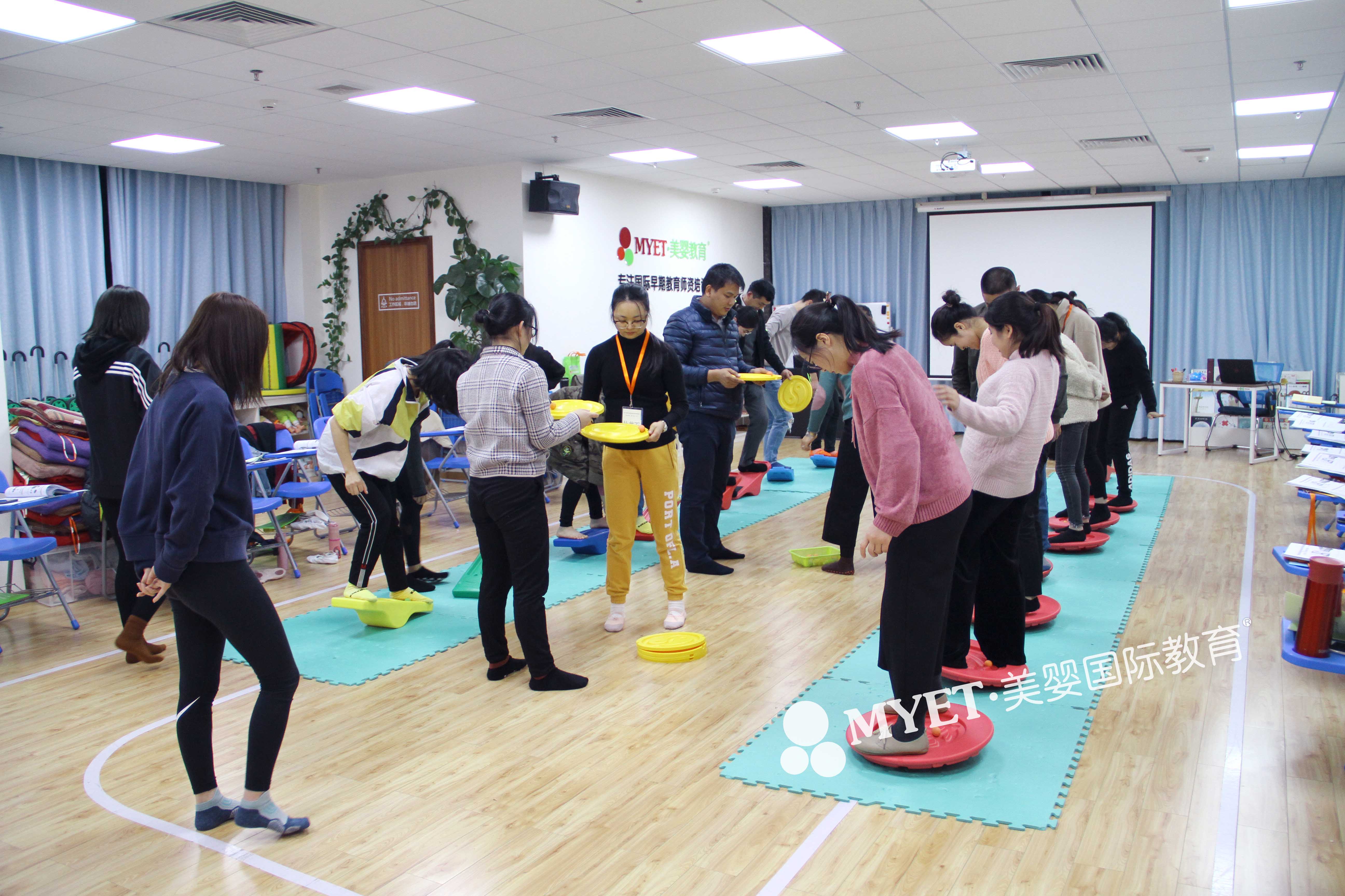 宝宝感统训练有什么用,婴幼儿感统训练培训