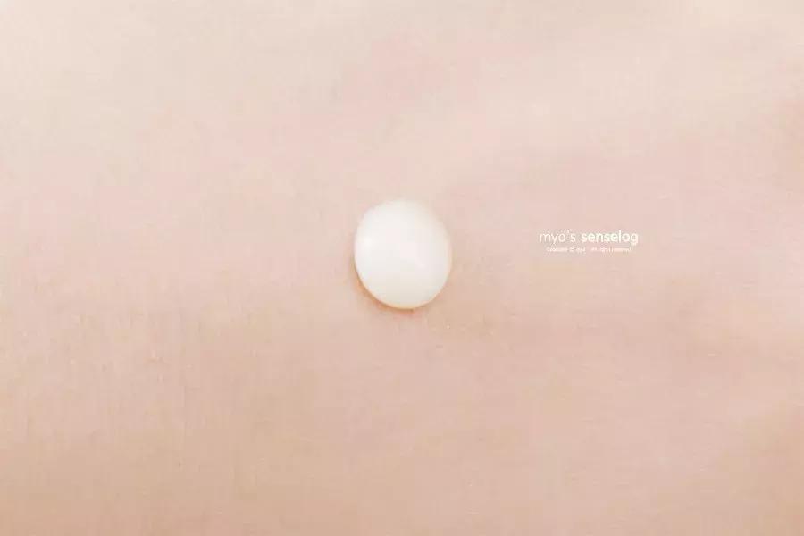 倩碧小黄油无油款叫不叫清爽型,倩碧小黄油有几种