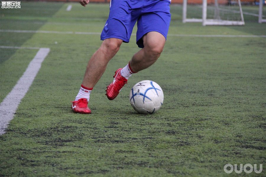 mds005足球鞋测评,moreliasala足球鞋