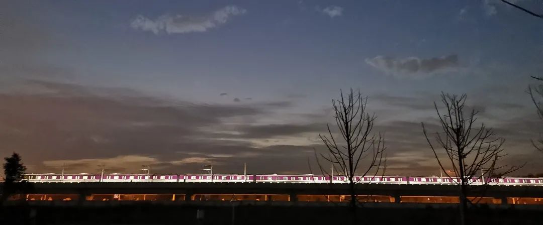 感受成都地铁带来的快乐,爱上成都的理由