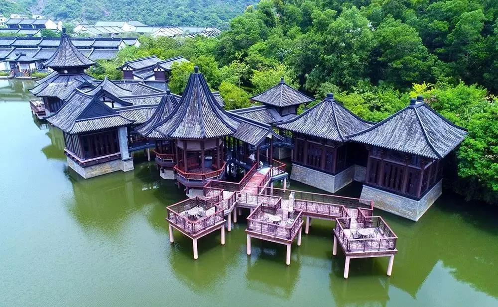 广东惠州这一“隐世桃源”酒店，需乘船入住，奢享岭南顶级温泉