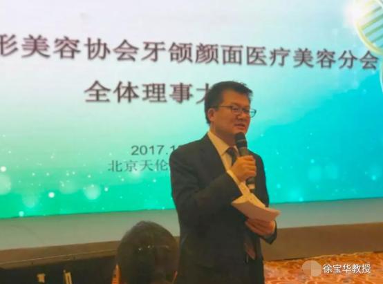 鼻基底严重法令纹很深怎么遮盖,鼻基底凹陷法令纹瘦下去会改善吗