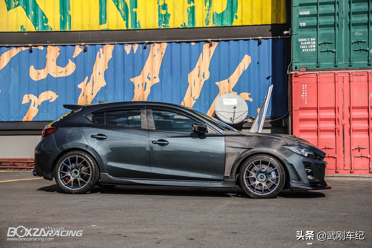 昂克赛拉战斗灰改装最帅效果,马自达3昂克赛拉改装中控显示屏