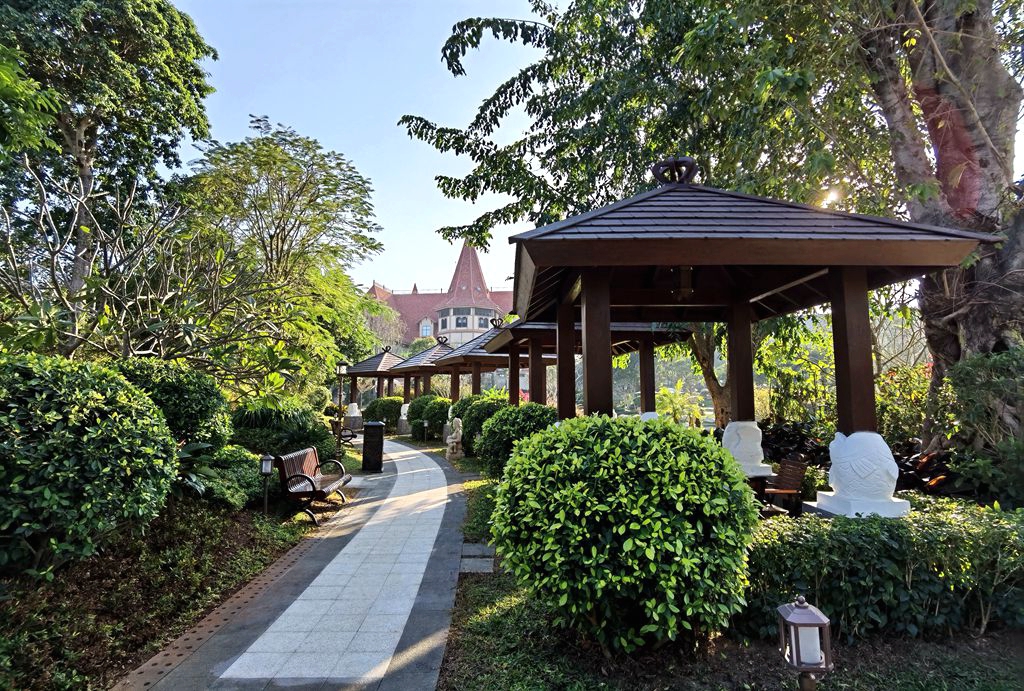 海南度蜜月温泉,海南去哪里泡温泉最合适