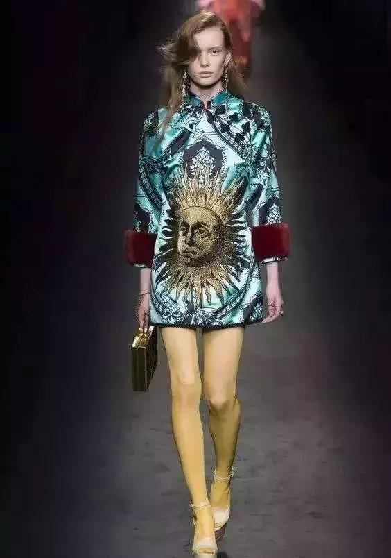 令人惊艳的旗袍服装,旗袍是中国女性的传统服装