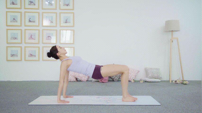 一个动作判断你是不是翘臀,你以为的翘臀很可能是骨盆前倾