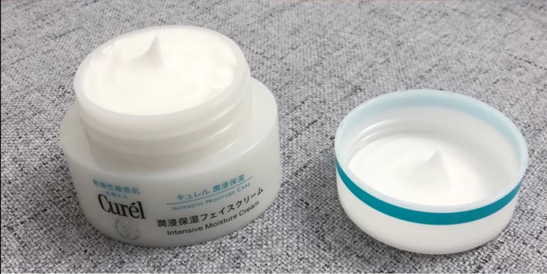 雅顿面霜和珂润,雅顿面霜和珂润面霜