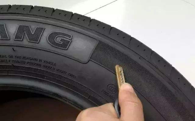 汽车换胎知识,如何区分正品轮胎和翻新胎