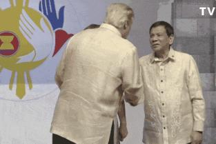 杜特尔特被怼视频,杜特尔特发飙视频完整