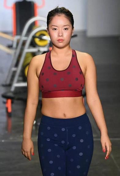 王菊真的有瘦到穿xs码吗,王菊40天减肥成功