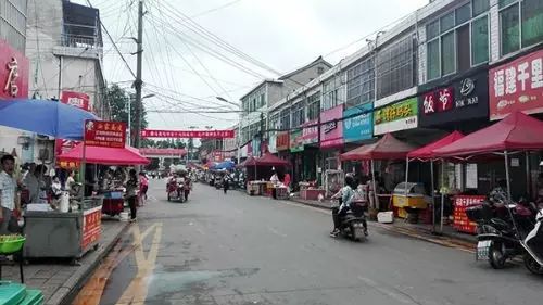 中国唯一靠“高考”养活的小镇,租金直逼北上广