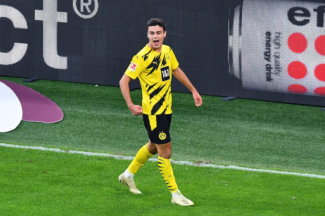 “儿砸，咱这可是祖传的本事！”