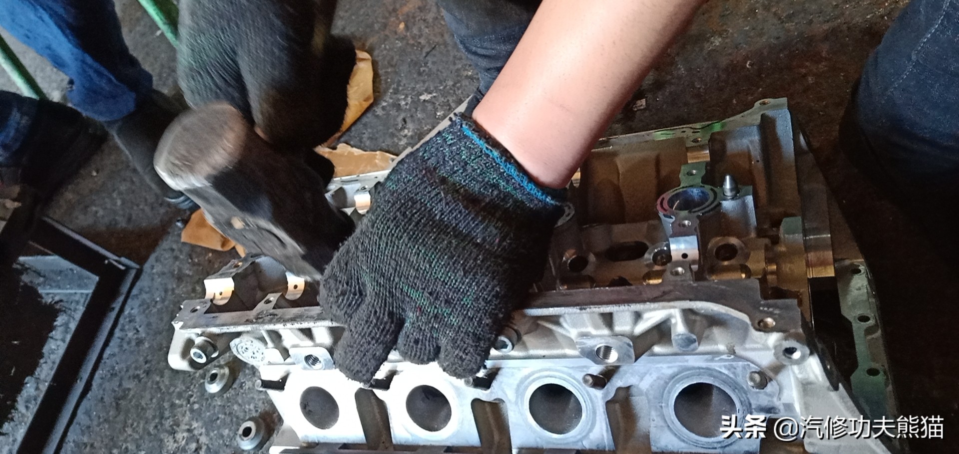 2011款奥迪q5烧机油怎么彻底解决,奥迪q5三代ea888发动机烧机油原因