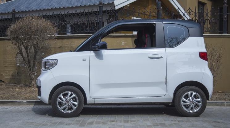 宏光mini车主潮改秀,最低配宏光mini改装最佳案例