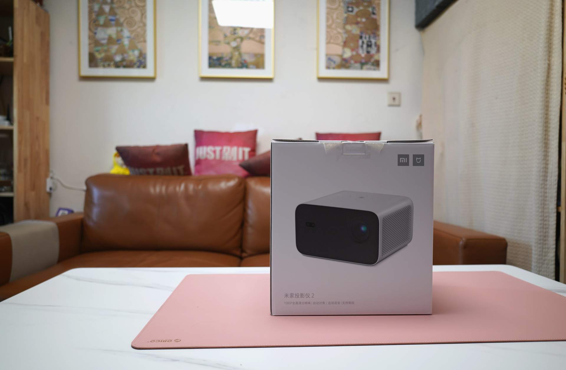 小客厅投影仪安装设计,客厅装个幕布不装投影仪