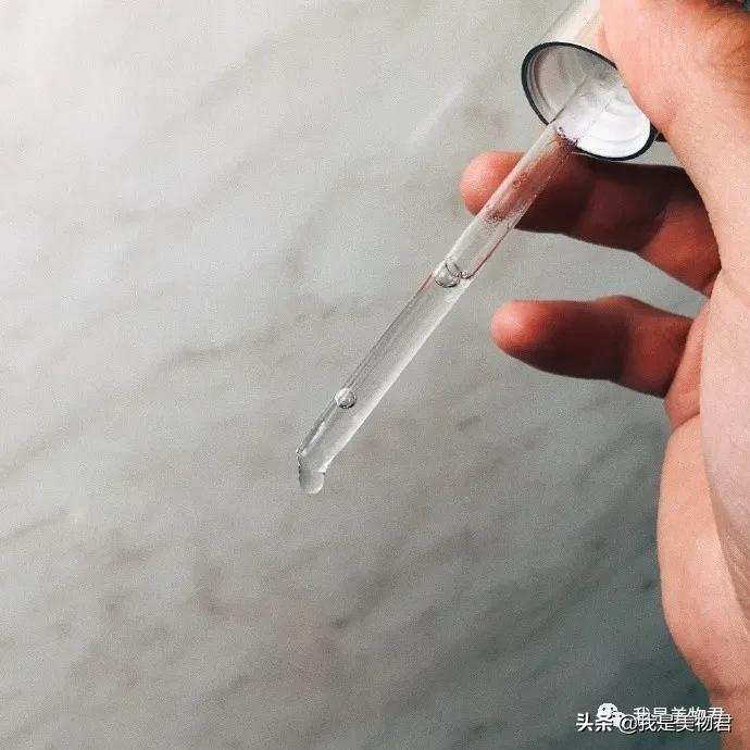 换季补水修护精华水,换季防过敏补水精华