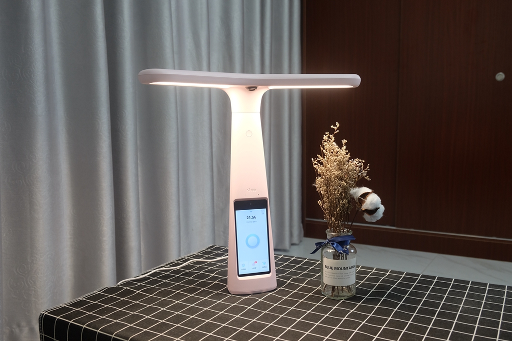 大力智能家教灯t5评测发布会,大力智能家教灯t5学习机评测