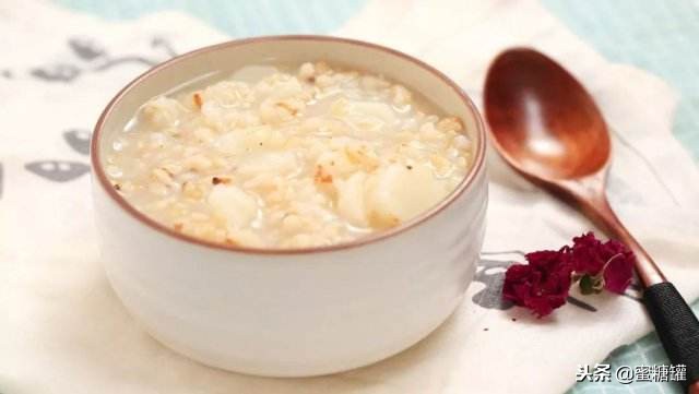 不同年龄段的女性养生方法,冬季女人要怎么进补