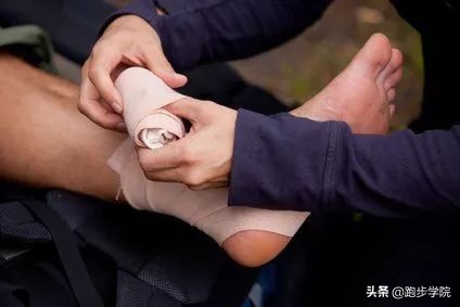 脚踝扭伤的药有哪些,脚踝扭伤了需要吃点什么