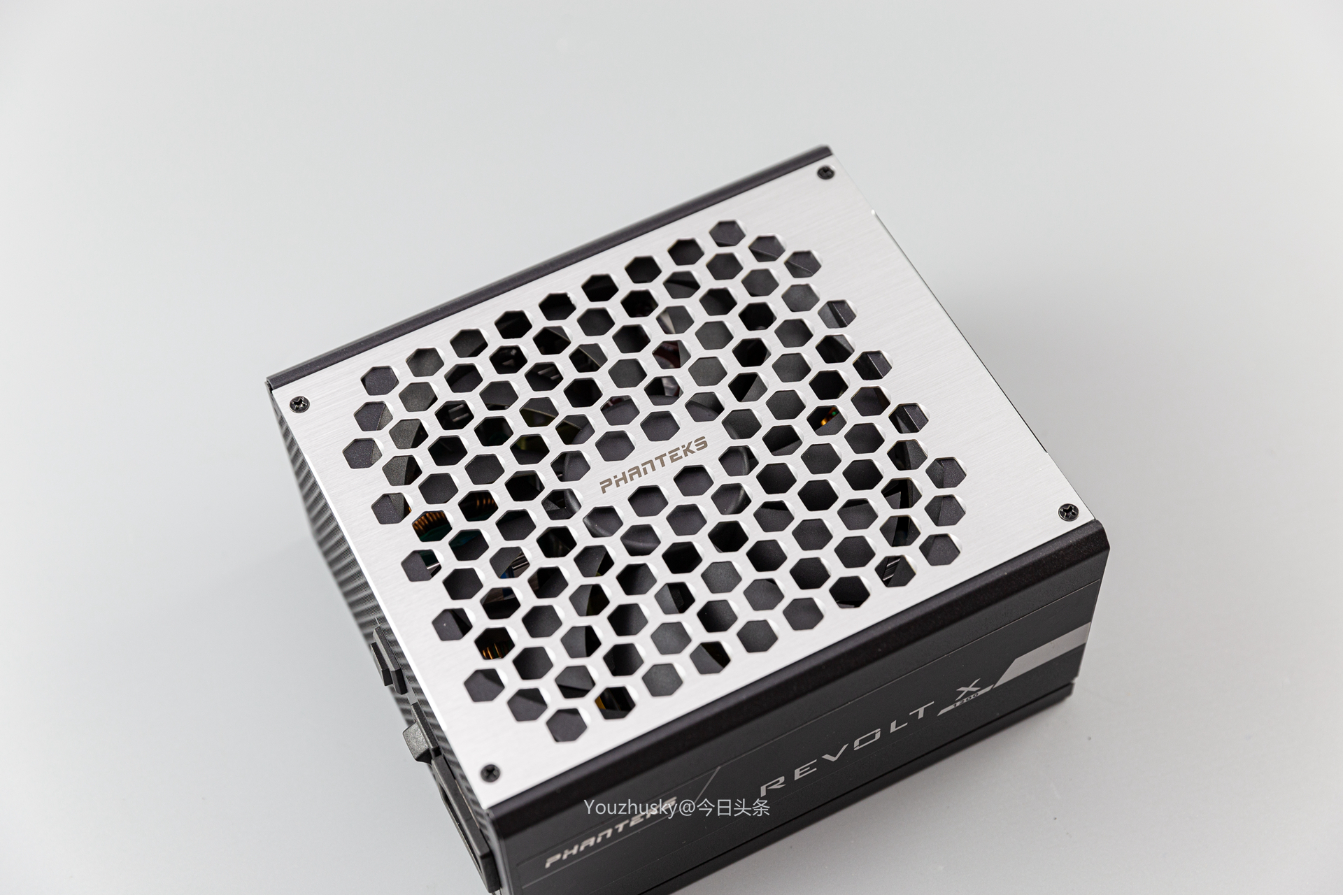 追风者和恩杰水冷,追风者旗舰风冷