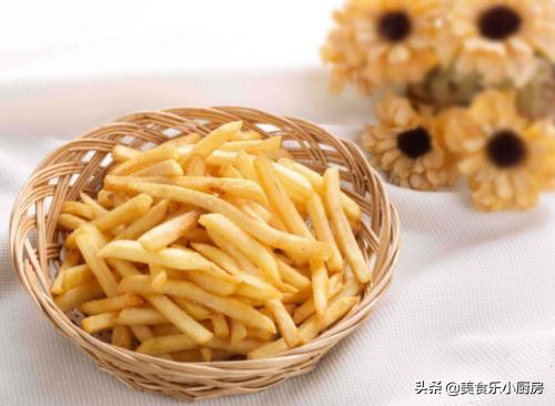 半成品薯条怎么炸才酥脆不回软,为什么在家炸的薯条很油