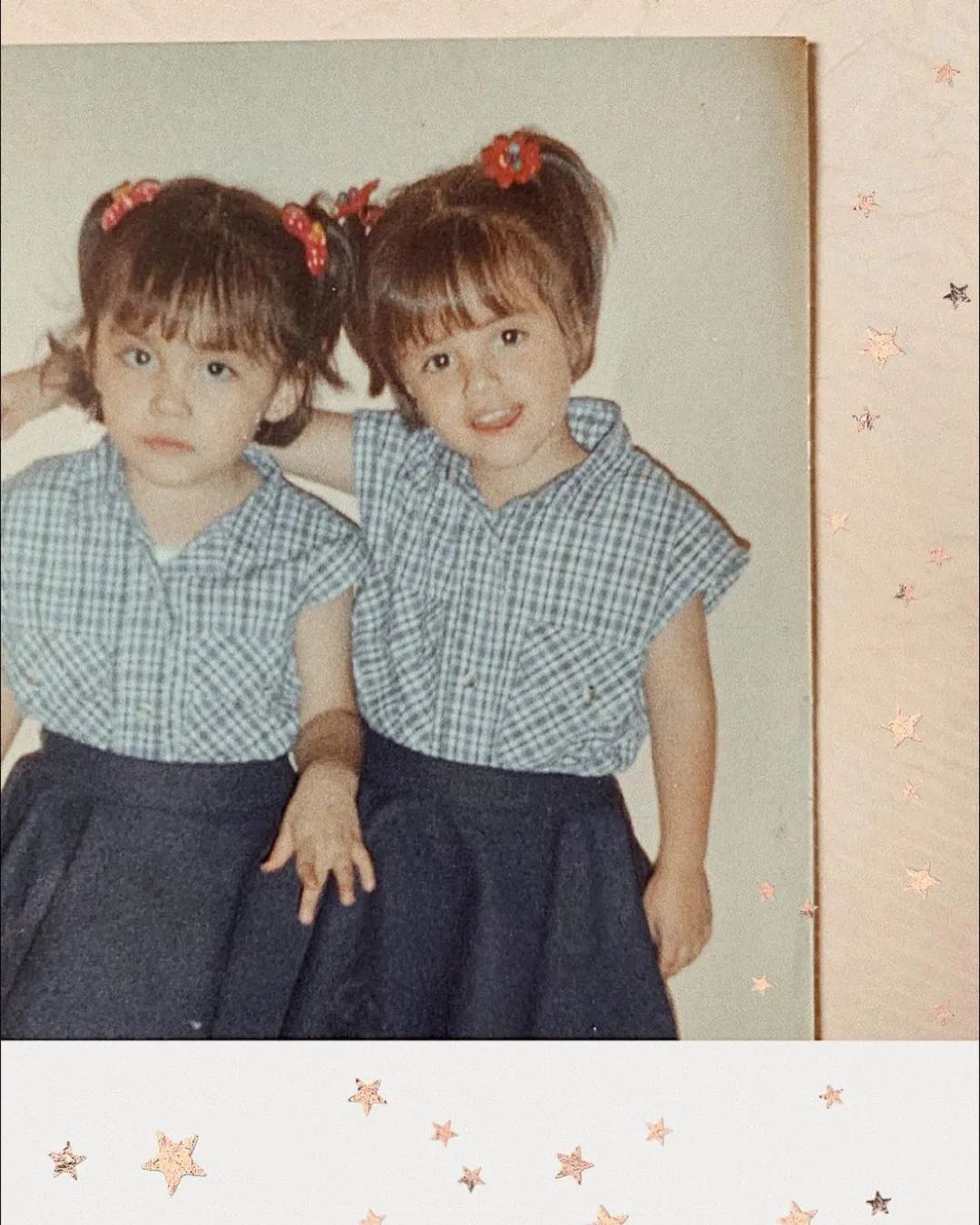 lisa和rosie秀恩爱,lisa与rosa在直播间接吻