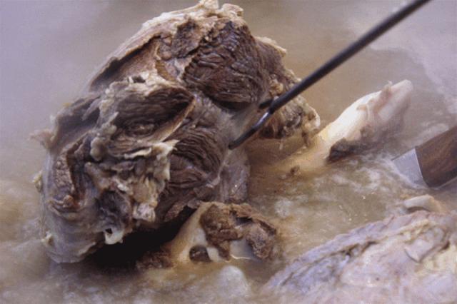 开遍全国街巷的兰州拉面，竟然不是“兰州制造”？