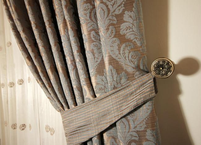 买窗帘被商家坑得很惨,买窗帘十种骗局