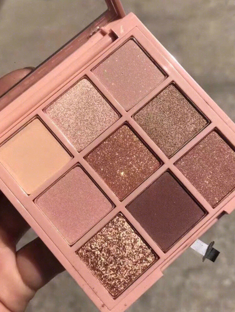 欧莱雅口红眼影粉底,欧莱雅官方旗舰店彩妆眼影