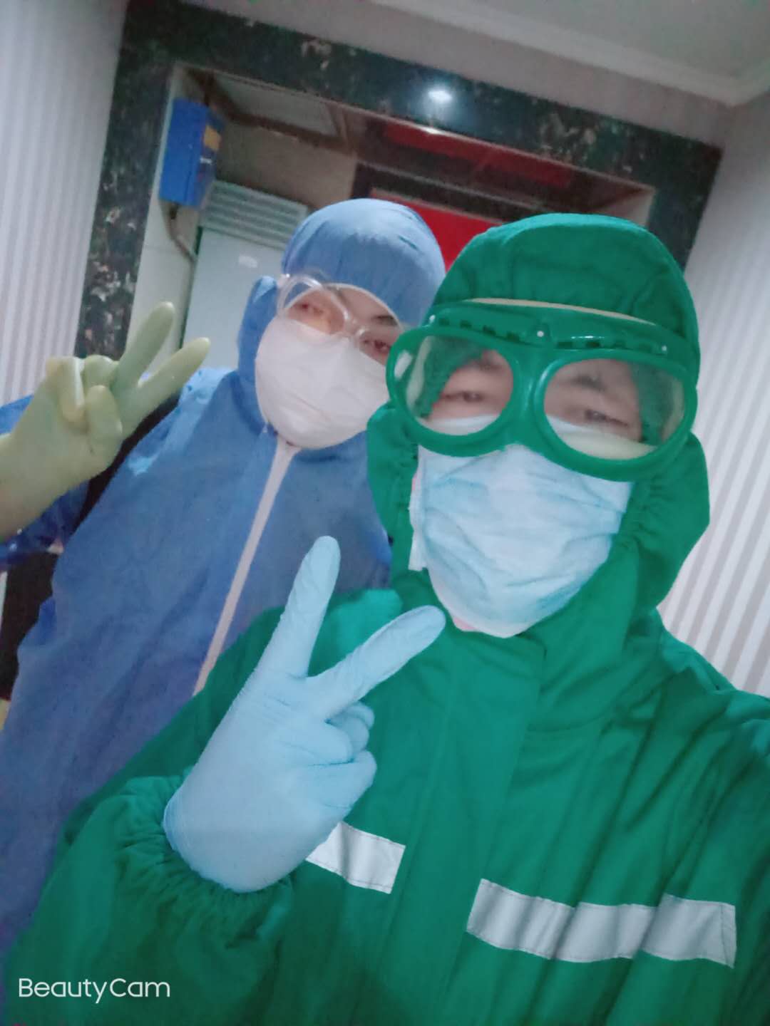 *疆新**库尔勒市志愿者：抗战疫情我们责无旁贷