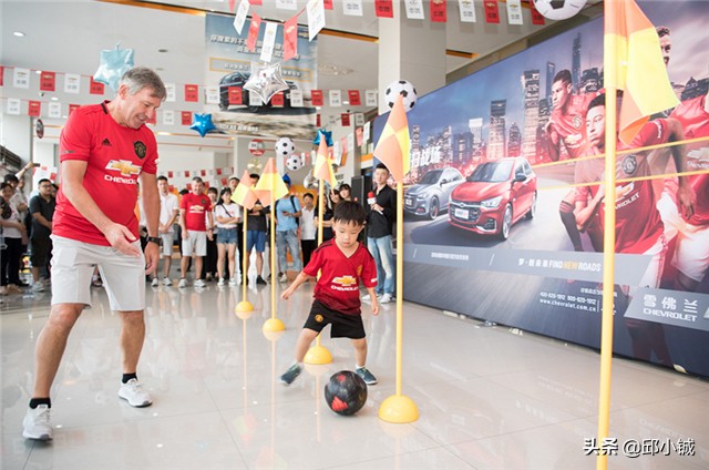 王涛谈曼联与热刺,王涛解说老特拉福德球场