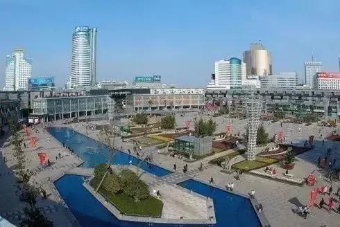 天一广场附近的老街,天一广场20年前