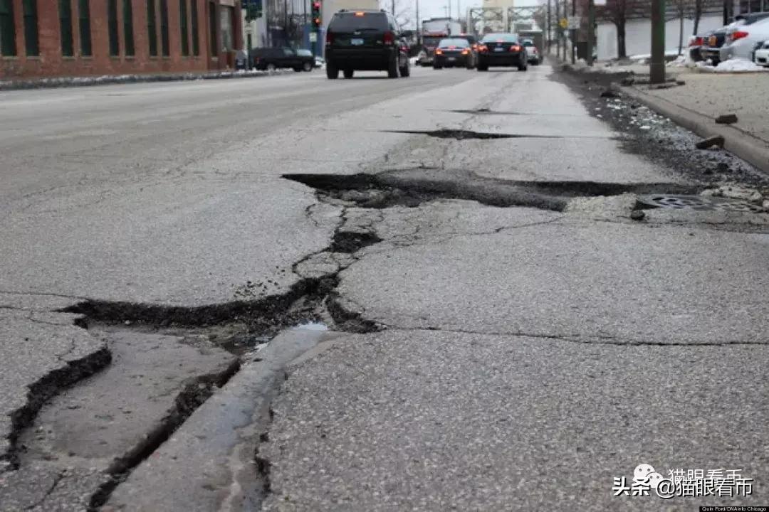 看起来收入可观的频繁的“微拍”和“微信交易”对钱币市场的影响